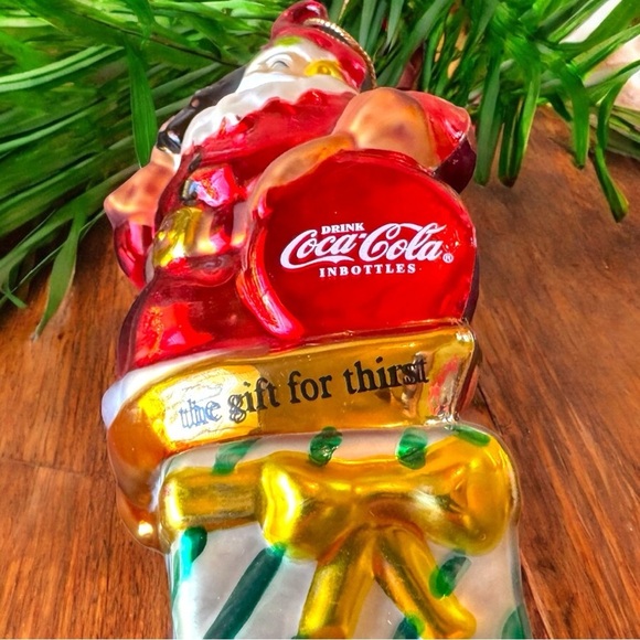VINTAGE 2002 Coca-Cola Santa Blown Glass Ornament in Box - Christmas Tree - Picture 9 of 16